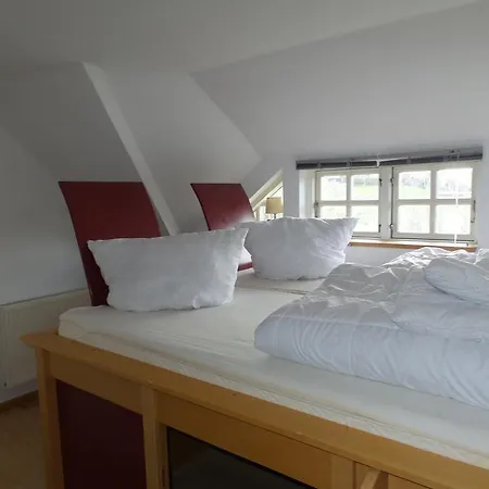 Ferienhaus Boddenblick ガガー