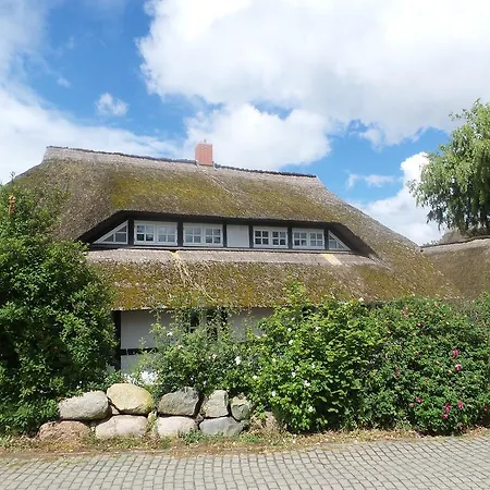 Ferienhaus Boddenblick * ガガー